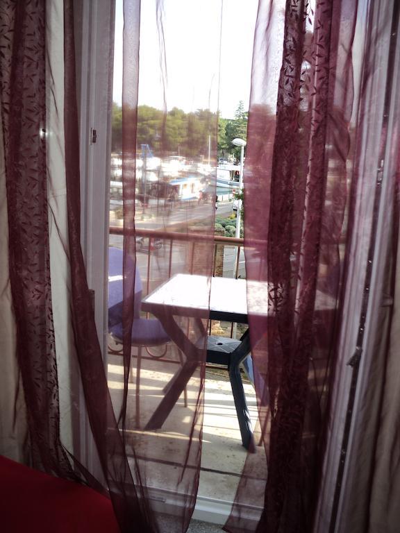 Apartment Mandrac Novigrad Istria Værelse billede
